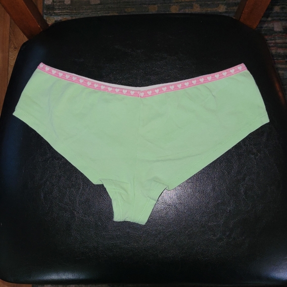 Cheeky panties with bows - Picture 2 of 6